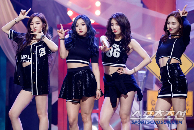 Miss A’s Jia and Fei Reunite at Min’s Wedding, Suzy’s Absence Sparks Bullying Talk