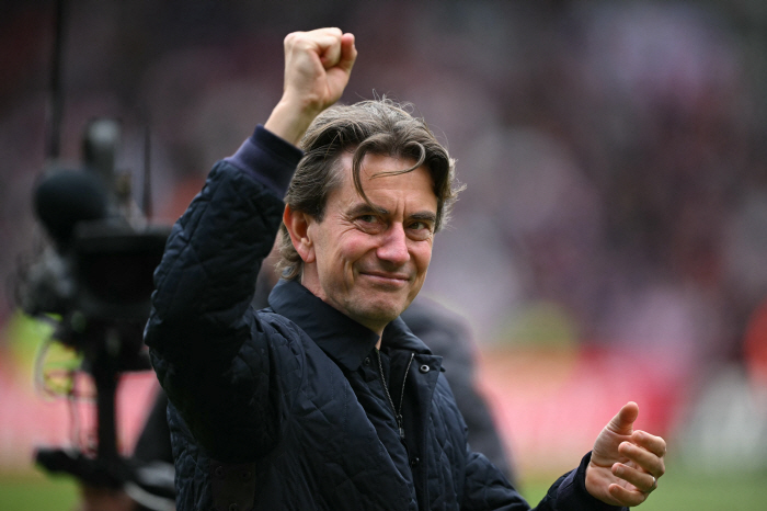 Unanimously dismissed due to poor league → Tottenham is also interested in the next destination of Postecoglou in the process of appointing Kim Ji-soo, the next coach, after two years of absence