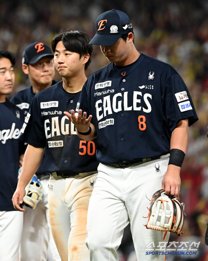 2 hits in 37 at-bats → Closing error Roh Si-hwan's nightmare week, Hanhwa lives only when he wakes up