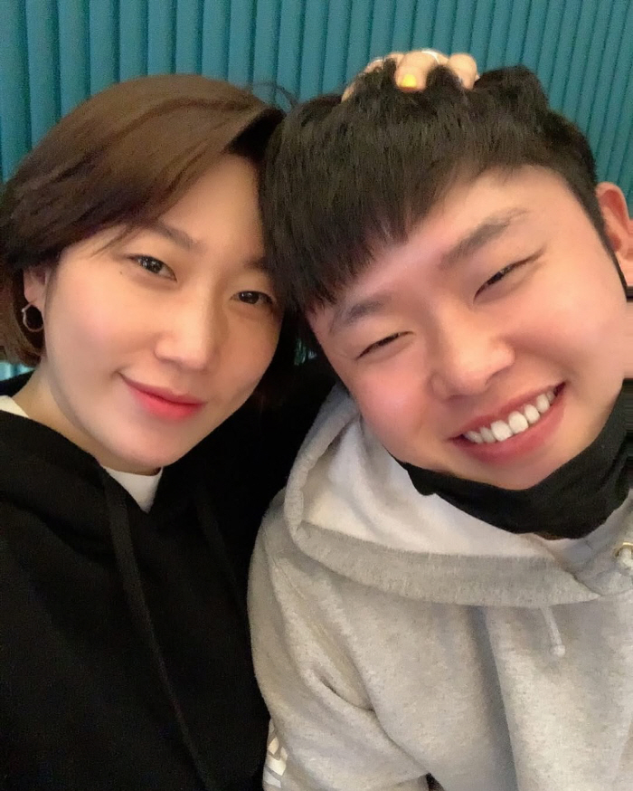 Kim Young-hee ♥ 10 years younger than her husband almost ruined the road because of his credit card loan