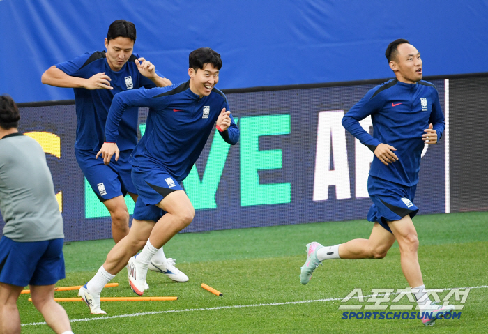 SON, it's you again. Ohara Tottenham, recruit Son Heung-min as a substitute for Sane!