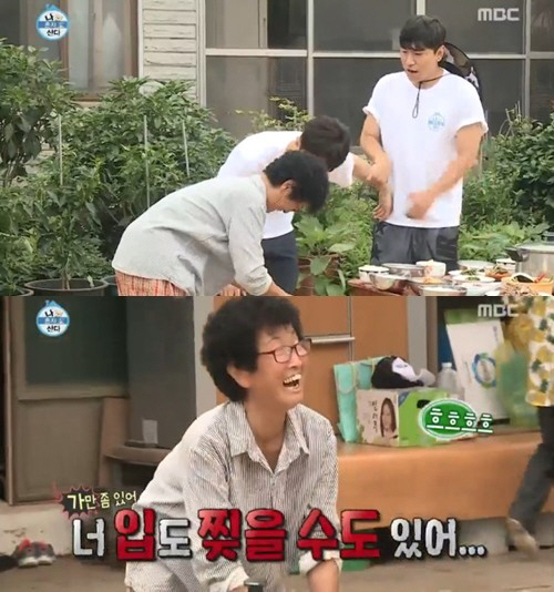  Park Na-rae says goodbye to her grandmother who was with Na Hon-san...the sorrow of having all one's grandparents gone