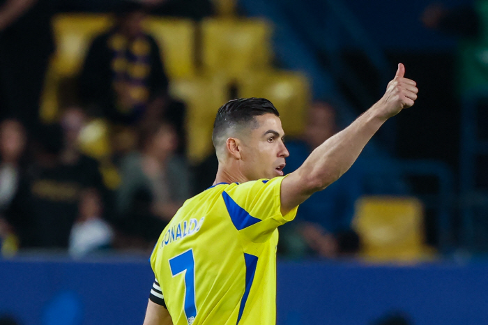 The future? It doesn't change. Ronaldo hints at staying in Saudi Arabia, 5.7 billion won a week is also valid? The conditions that al-Nasr is going to put out