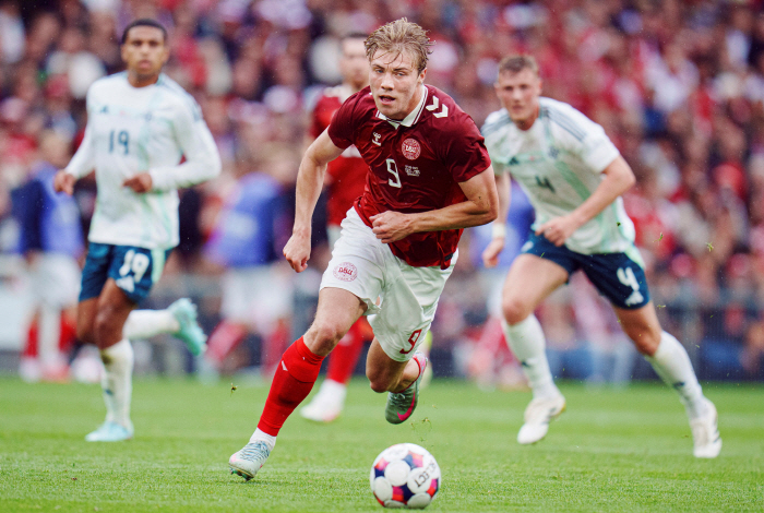 I have a contract until 2030! Manchester United's sudden attack, £72 million star → strongly expresses his intention to stay even in love calls