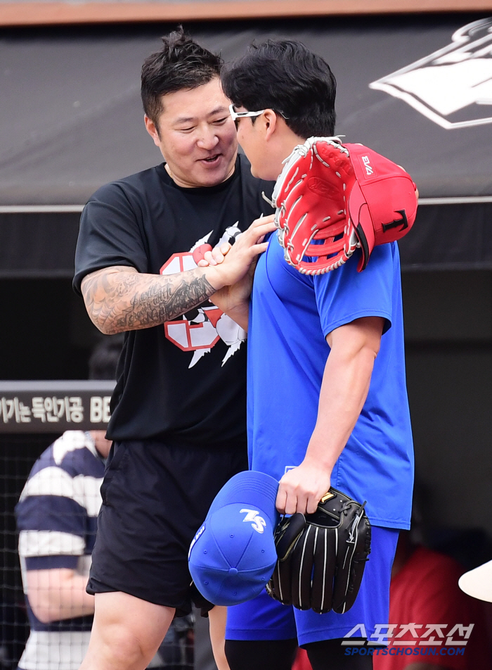 The legend and legend that I met at the championship. Oh Seung-hwan, welcome, Choi Hyung-woo. Isn't your body so good? 