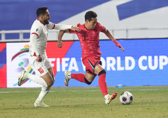 The lineup, which has become 25.7 years younger on average, is the starting line of the North Korea-China World Cup 