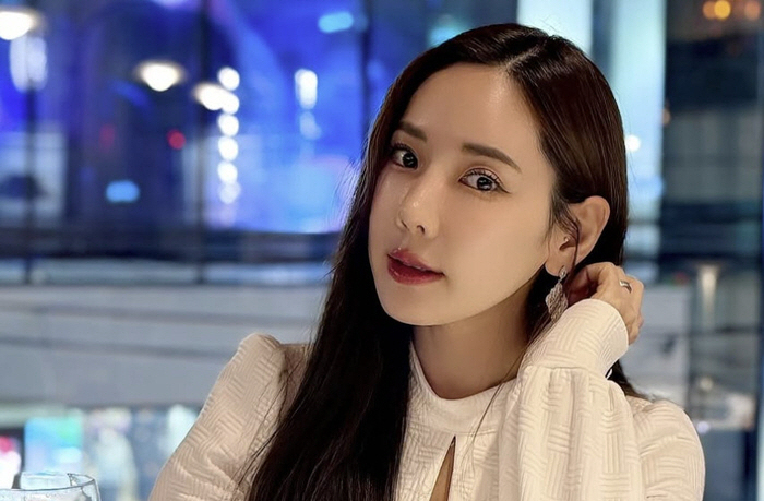  Cleo Chae Eun-jung moves to her wedding honeymoon with the video director on August 31 in advance