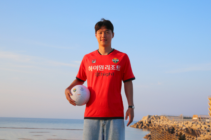 Kangwon FC recruited all-weather striker Kim Gun-hee