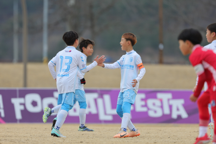 Yeongdeok Football Festa Summer League Invites Jubilo Legend Morissita Instructor to Host in July
