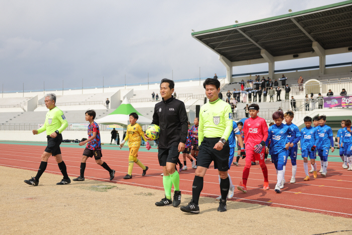 Yeongdeok Football Festa Summer League Invites Jubilo Legend Morissita Instructor to Host in July