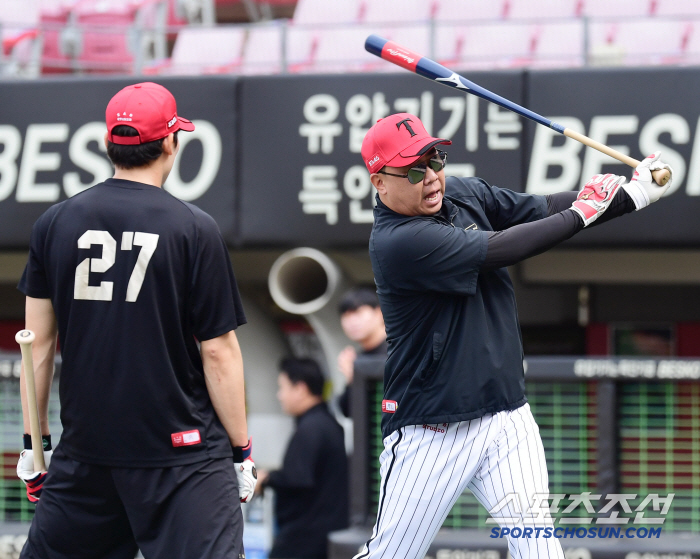 Coach Kkot Bum-ho's special one-point lesson, the best outfielder (Gwangju site)