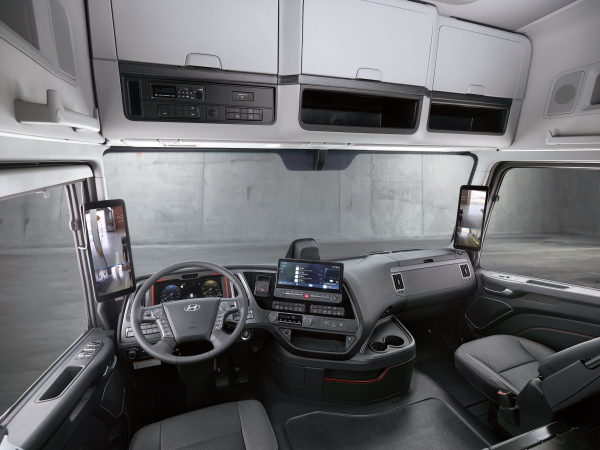 Hyundai Motor Launches Big Truck 'The New Existence'