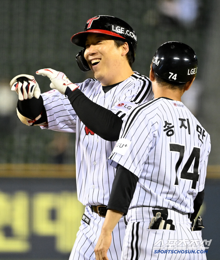 I won't lose 1st place! LG, which broke down the must-win group, shook off the chase of Hanwha and led the team Mercury 