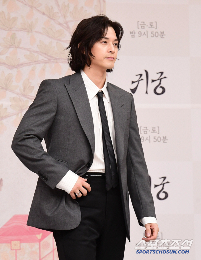 Kim Ji-hoon, 'I've put in 20 years of acting...'It's sad that the story of Jungjeon and Melo has been edited.'