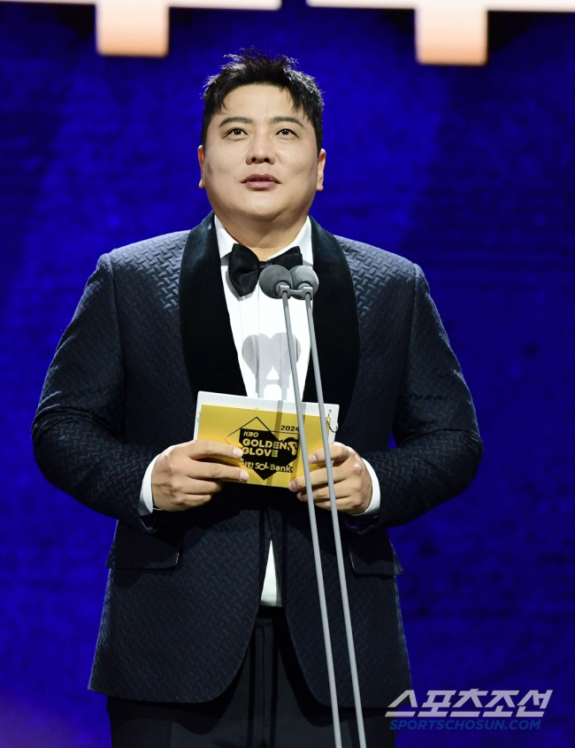 'Legendary No. 4 hitter' Kim Tae-kyun 'Incentive to sell uniforms, the price of the best sedan' honest confession ('Wow, real')