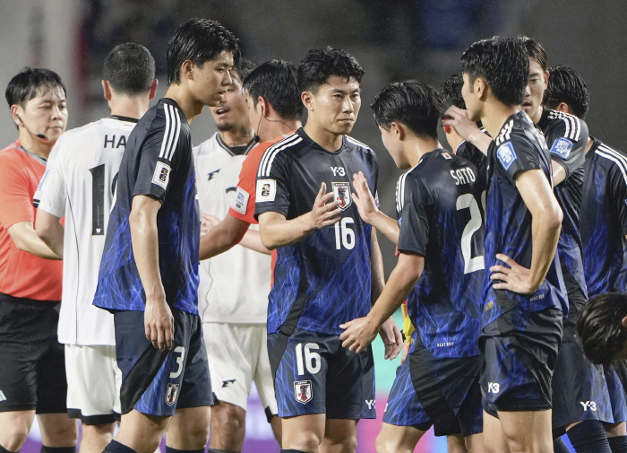 More disastrous than Shin Tae-yong, who faced the first team, Clawibert was smashed by Japan's 1.8th team, and 0 full-time shots → Coach also accepted the defeat