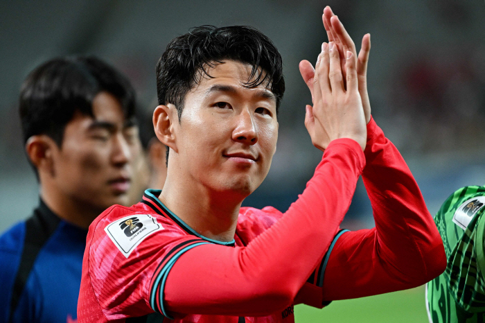Son Heung-min's shock news! Rumors of a transfer to MLS followed Saudi Arabia...He's open to leaving Tottenham after winning the championship