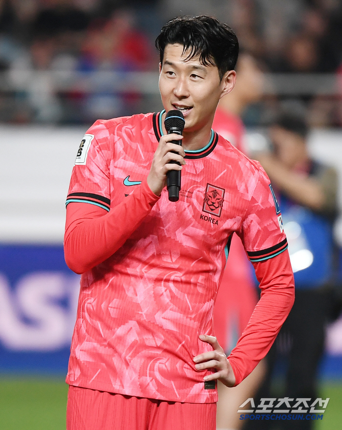 Super awesome! Son Heung-min's love call explodes, raises possibility of Saudi → MLS transfer Frank wants to talk with Tottenham legend