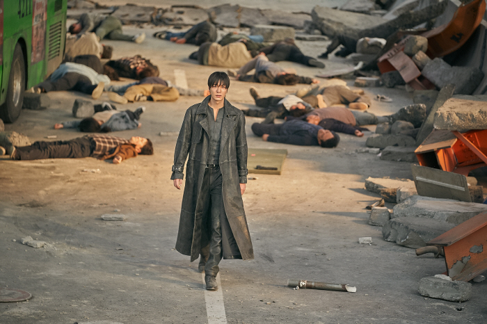 Lee Min-ho Transforms in Fantasy Action Film 'Omniscient Reader The Prophet', Coming This July