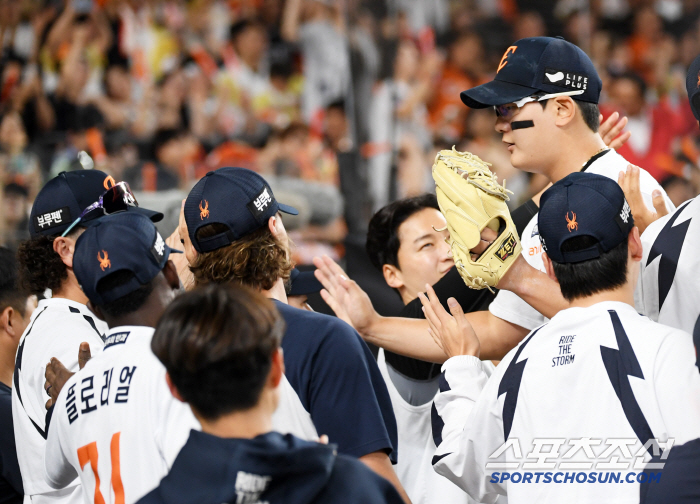 I thought it was a tie.. Revenge a month ago! Hanwha and Doosan games! Kim Seo-hyun's chewy save  Noh Si-hwan's equalizer