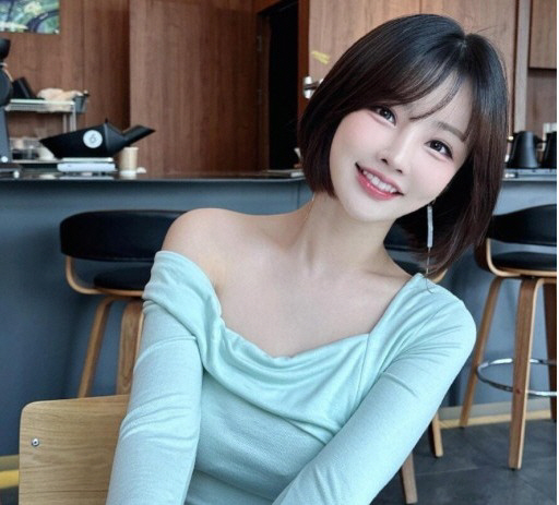 Lee Hae-n, who posted on YouTube two weeks before his death, found dead at home, the first cycle of tears