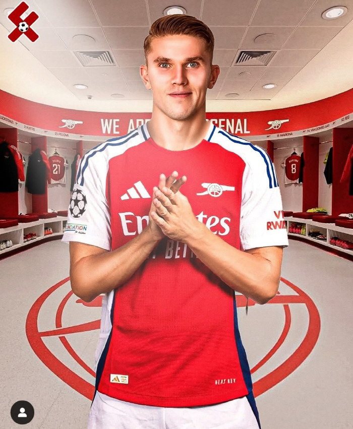Manchester United is in disarray! I want to go to super big FW Arsenal with 97 goals and 28 assists...Hoylun, the star striker, will go on for another season