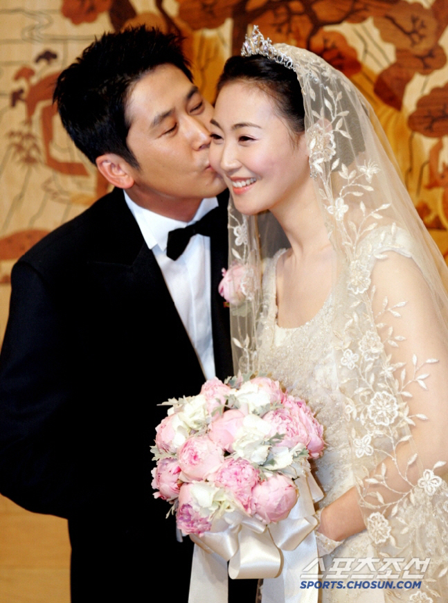 Shin Dong-yeop ♥ Sun Hye-yoon, if you kiss on the hot morning of Geumseul, you'll be late for work