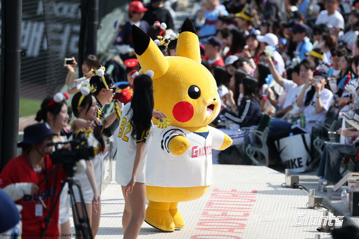 This time, it's Squirtle! Pokemon Day Back in Sajik → Pikachu Parade and Second Theme Goods