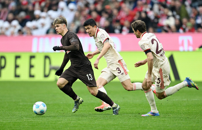 3593 minutes Have you already forgotten to overuse yourself? Sell Kim Minjae! We don't hurt KIM's health because of Munich's red-and-red-down, injury controversy