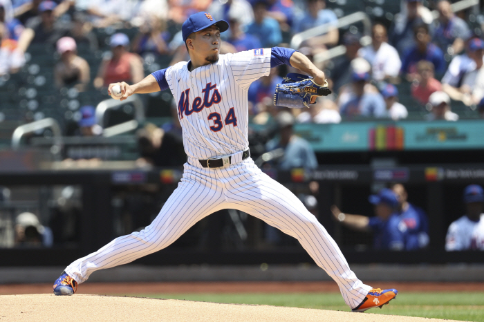 Hold on to your hamstring. Argh! ERA No. 1 Mets Mays Down, Worst Of It's Season Outalonso, It's Not Your Fault