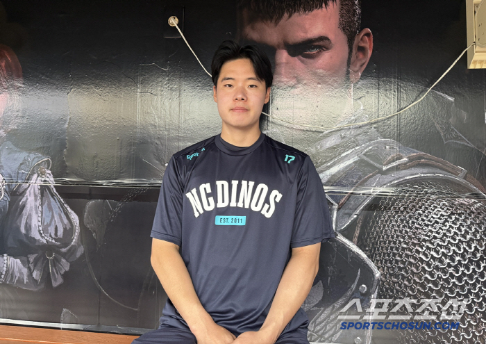 I'm finally back! It's been a long time since the left-hander made a surprise comeback at Korea University. 