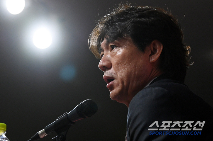 Special name issued to Hong Myung-bo, FIFA Ranking Protect World Cup draw serious warning → Pot 3 possibility if ranking drops