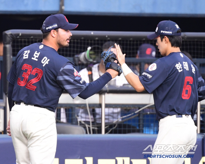 The sun is hot in June… 159km Miso Angel → Serial Sign Horse, Drenched Back, Proof of Fan Love 