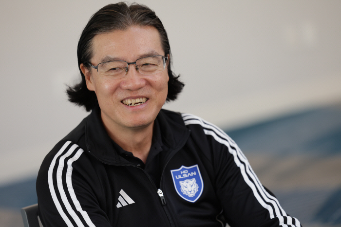  We're in last place? Director Kim Pan-gon's paradox is...Still half-hearted, 100% of the first round will go → 1 win and 2 draws are a miracle