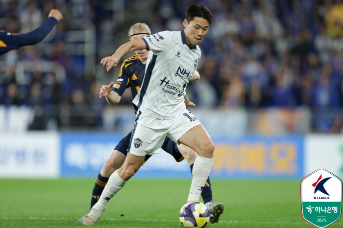  Gangwon's winning move for three consecutive losses, winger Mo Jae-hyun, who evolved from the military, joined the team in a surprise move...Lateral destructive force up