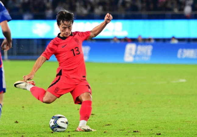  Podolski, Ko Young-joon, and Partizan leave and make a surprise transfer to Poland's prestigious Gurnick Zabze