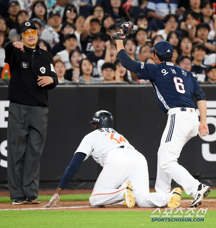 Hanwha recruits a player who defends center field among temporary replacements for Floral with a six-week gap