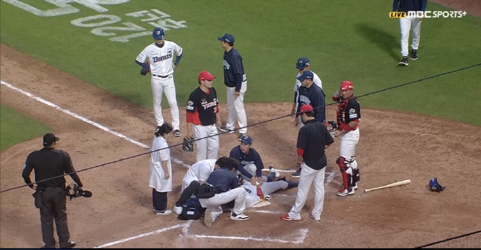 In an instant, 94 → 989 KIA, who was hit with the bases loaded in the bottom of the ninth inning, managed to end its second consecutive loss