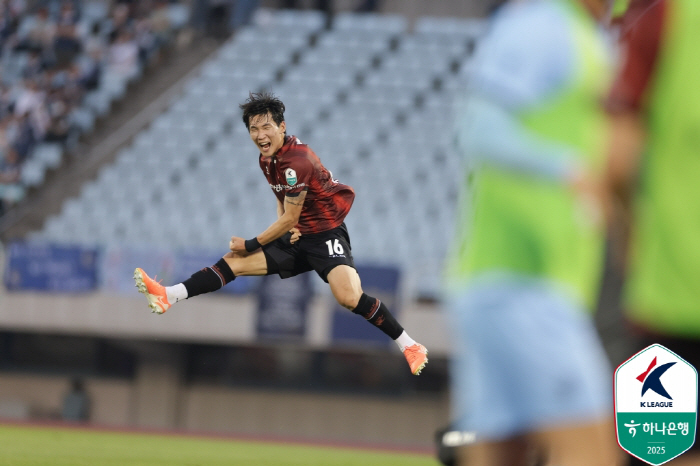  01 → 31 Bucheon, Park Chang-joon, 2 goals, 1 assist, one-man show to make a come-from-behind victory over E-Land...Seongnam-Cheonan Victory High School