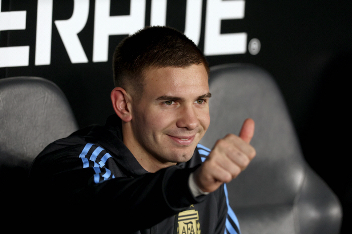 The second Messi is finally entering Europe! Argentine Supernova Signs With Real Madrid For 99.5 Billion