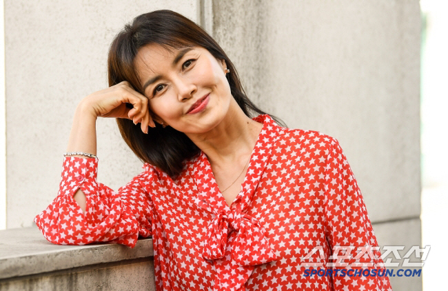 Shin Ae-ra is angry at the rumor of death. A lot of celebrities die on YouTube