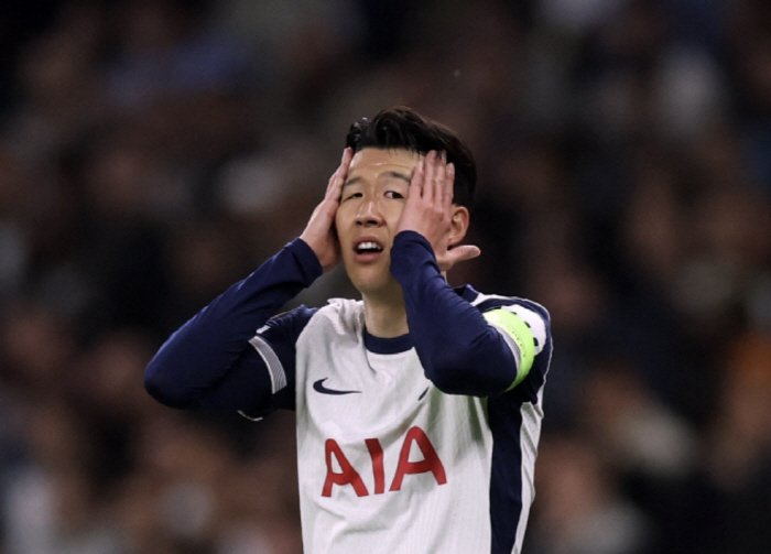  Son Heungmin, take your seat and release it? HERE WE GO 1st tier reporter confirmed Frank agrees to sign a player contract that approved the recruitment of SON substitutes with three goals in 20 games