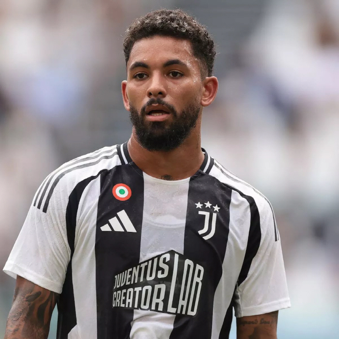 HERE WE GO alone! Antony, the biggest beneficiary of the post-Manchester United, Juventus swap deal...Douglas Lewis discusses the man trend