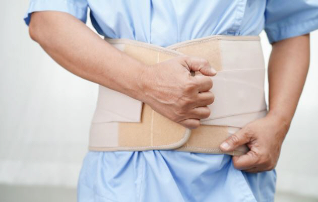 If you wear waist guards every day, it's actually not good for your back