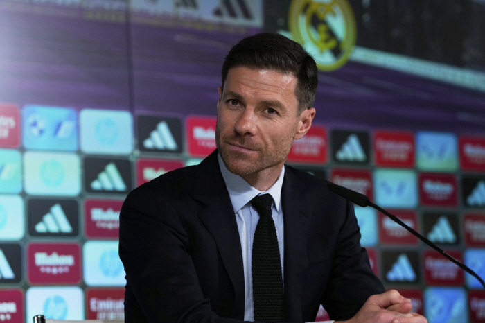 You are a Real Madrid player! Alonso set out to discipline...I don't want to back up Mbappe! I've got the Hodri who was about to leave