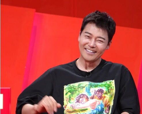 You have to be 60 to get married...Jeon Hyun-moo admits shamanistic fortune-telling. I heard that everyone gets married late (Sadang-gui)