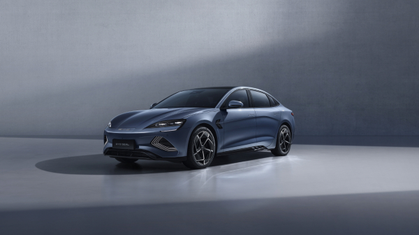 Cost-effective electric sedan in the 40 million won range, BYD seal is imminent..Exhibition preview