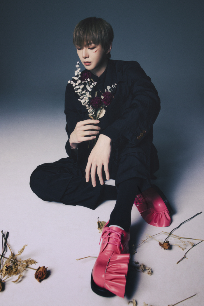 Kang Daniel Unveils 6th Mini Album ‘Glow to Haze’ Ahead of Military Enlistment