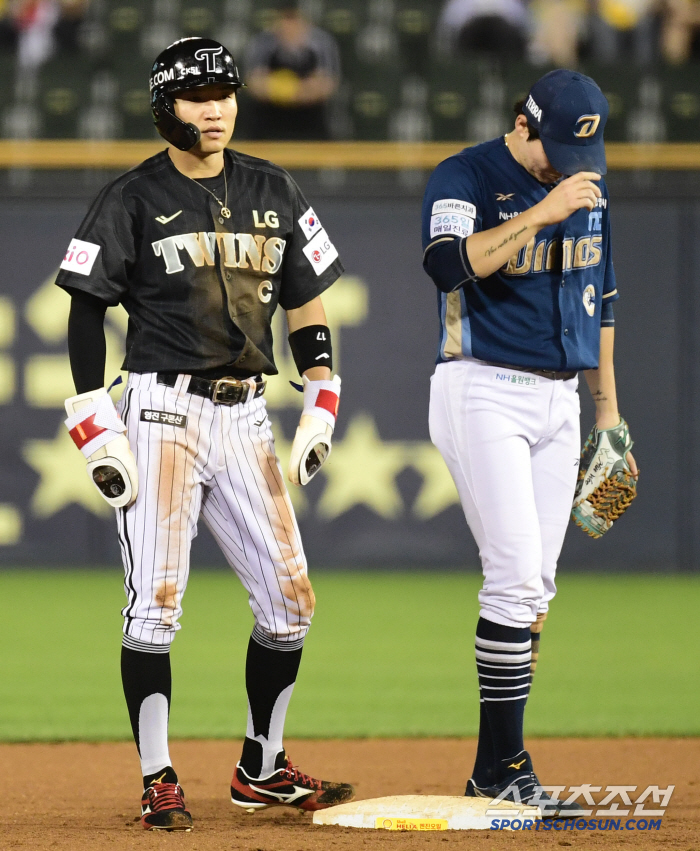 Ace's shocking headshot exit in the 2nd inning → Sudden bullpen day → No. 1 in multiple wins in the 8th place team. NC reaches 30 wins. 1.5G cars with LG and Hanwha for the second consecutive time