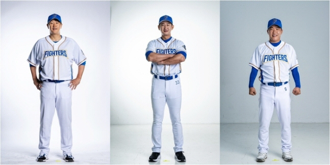 'Hit 400' vs. 'Five Home Runs' Fireworks Baseball Live Broadcasts Real Game of Legends